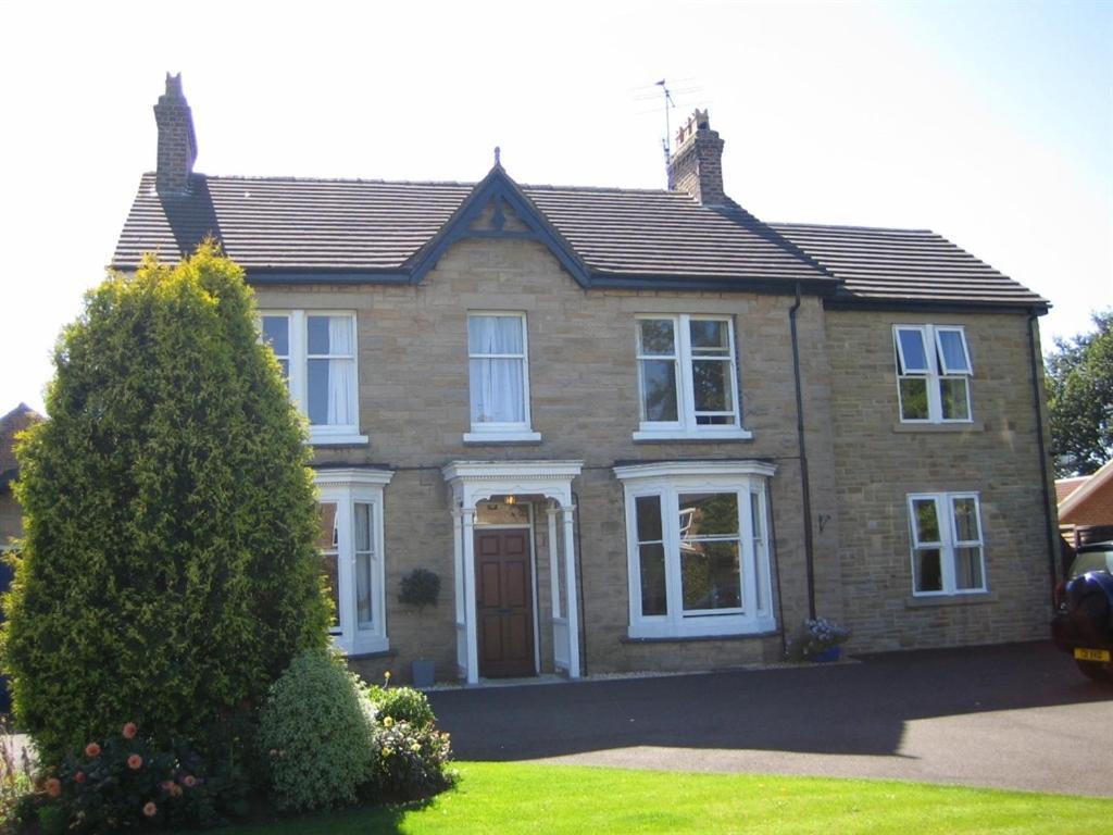 The Poplars Rooms & Cottages Thirsk Bagian luar foto